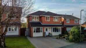 56, Denshaw, Skelmersdale WN8 0AY