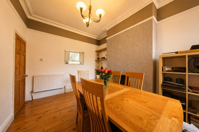 4 bed Terraced for sale Image 9