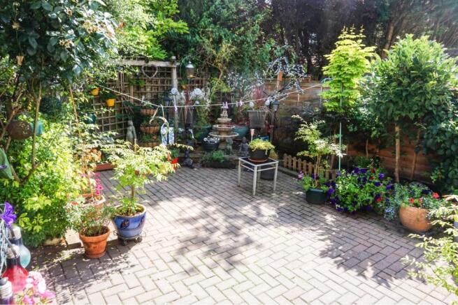 Photo 14