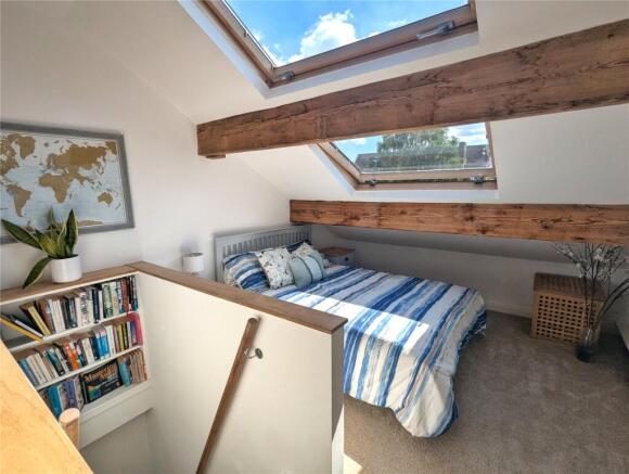 3 bed Terraced for sale Image 7