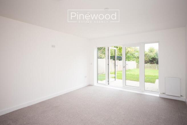 Mold Road, Ewloe, Deeside, CH5 photo 4