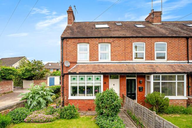 2 bed Terraced for sale Image 11