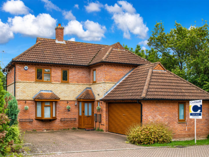 Oakley Gardens., Downhead Park, Milton Keynes