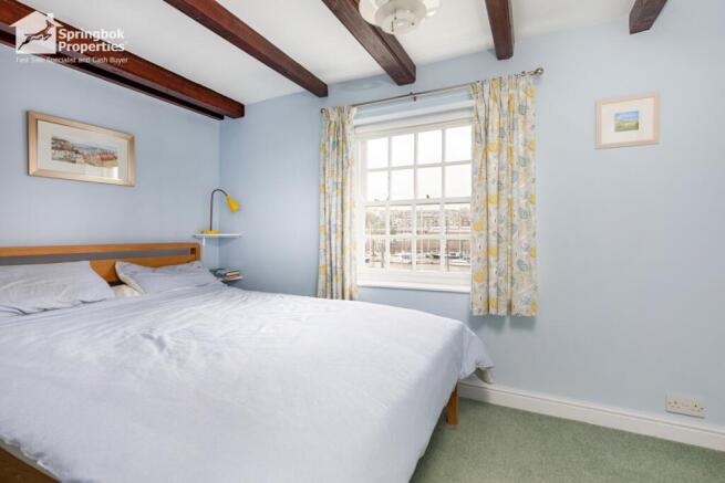 2 bed Terraced for sale Image 6
