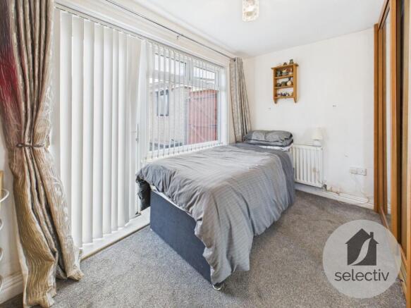 2 bed Semi-Detached Bungalow for sale Image 10