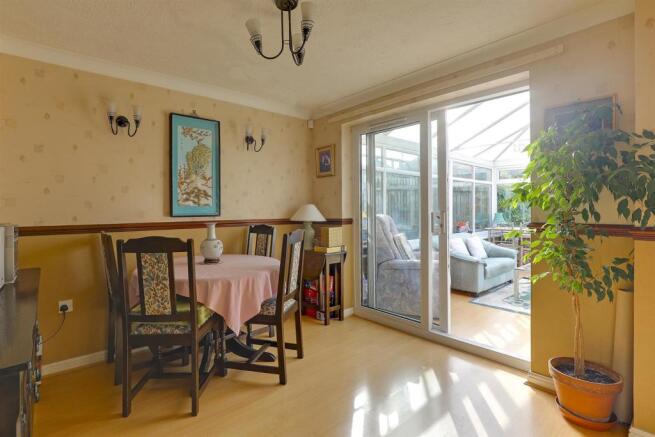 Dining Room.jpg