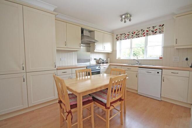 kitchen/breakfast room