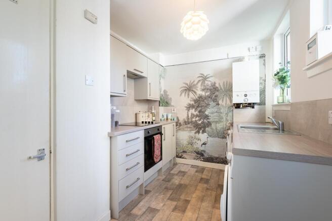 KITCHEN AGAIN