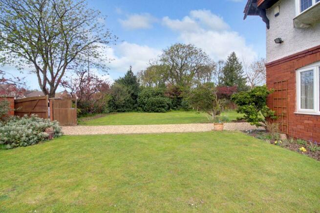 Garden at Front