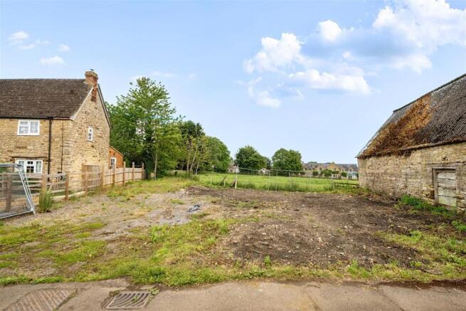 Building Plot, Park Lane, Sulgrave (4).jpg
