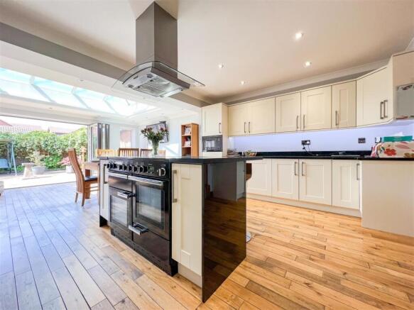 Kitchen / Dining /Living