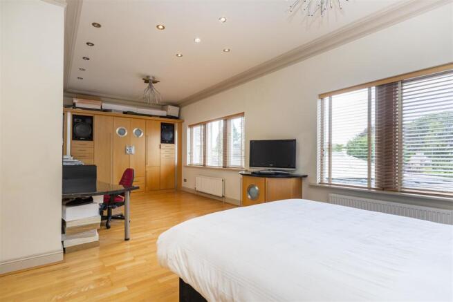 Bedroom Accomodation  (1).jpg