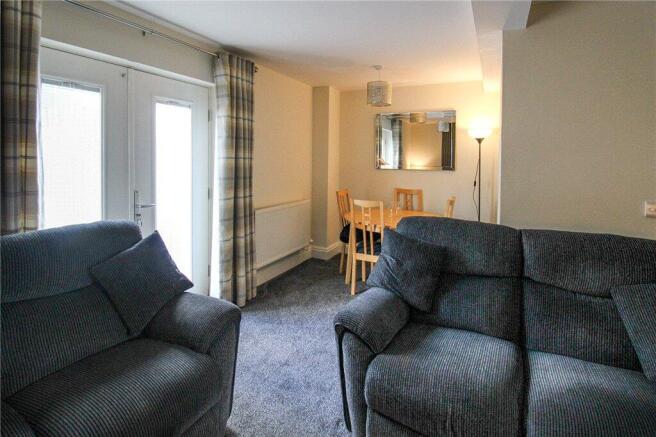 3 bed Town House for sale Image 11
