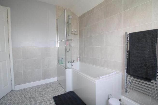 Another angle of bathroom