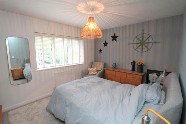Master Bedroom.JPG