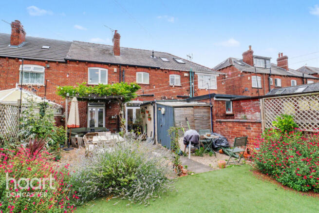 3 bed Terraced for sale Image 4