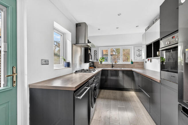 362londonroadlarge14