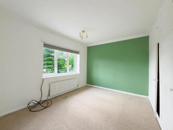 3 bed House for sale Image 9