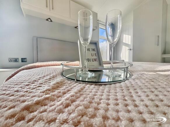 2 bed Lodge for sale Image 9