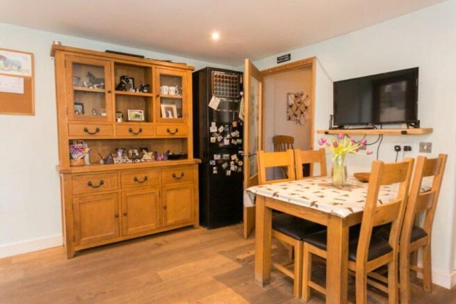 2 bed Cottage for sale Image 9