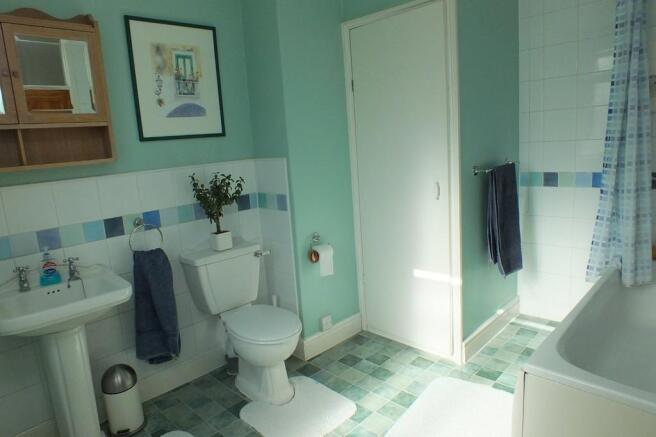Photo 9