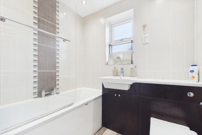 2 bed Semi-Detached for sale Image 11