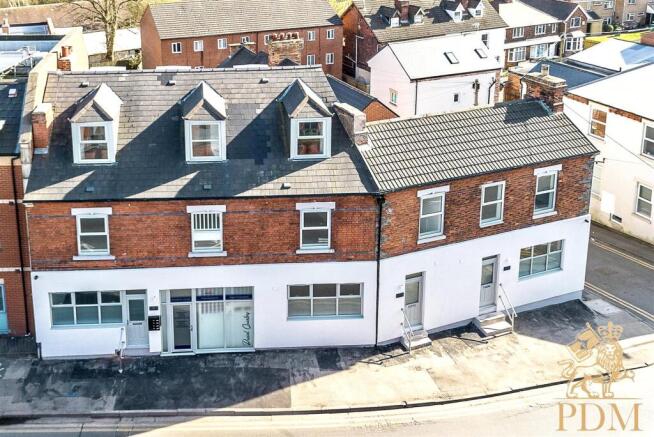 672 Woodborough Road 003.jpg