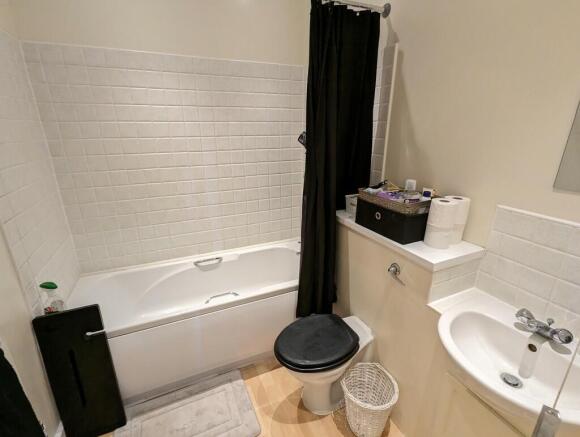 Photo 9