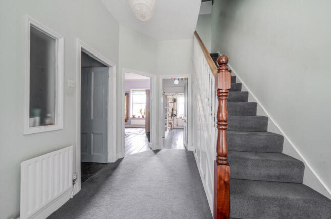 4 bed Terraced for sale Image 8
