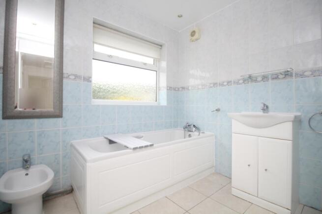 Bathroomalt