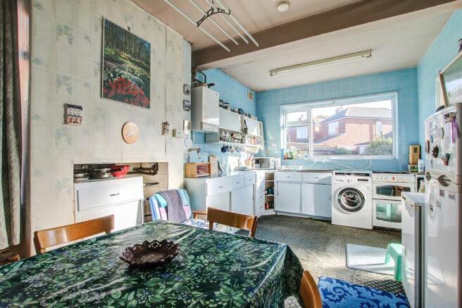 KITCHEN 2