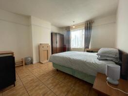25, Hoylake Road, London W3 7NP
