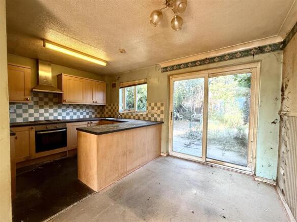 Wentworth Drive, Pinewood photo 4