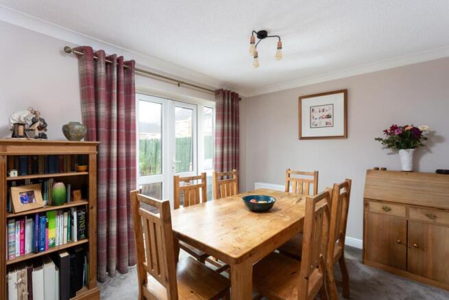 4 bed Detached for sale Image 4