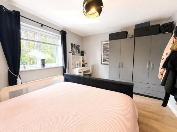 2 bed Semi-Detached for sale Image 12