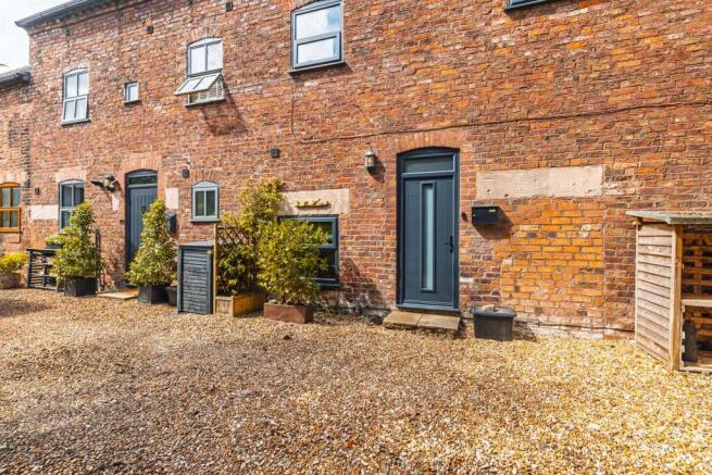 3 New Hall Cottages-69.jpg