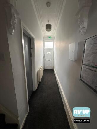 1 bed House Share to rent Image 4