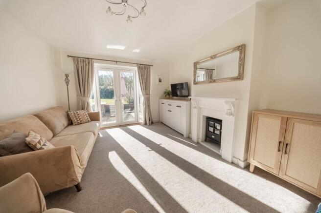 Vale Road, Haywards Heath, RH16 photo 4