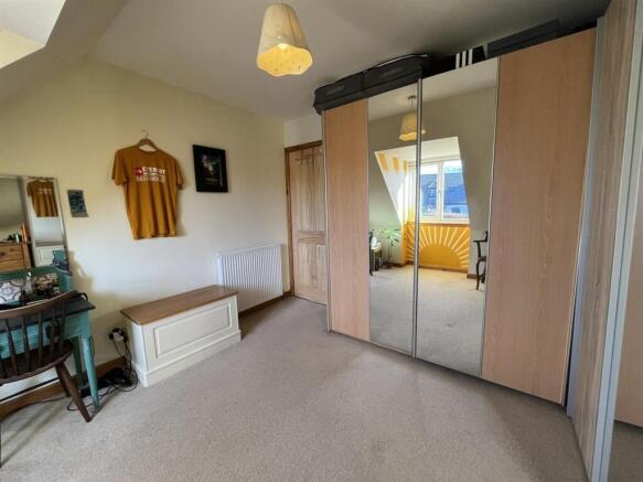BEDROOM 3