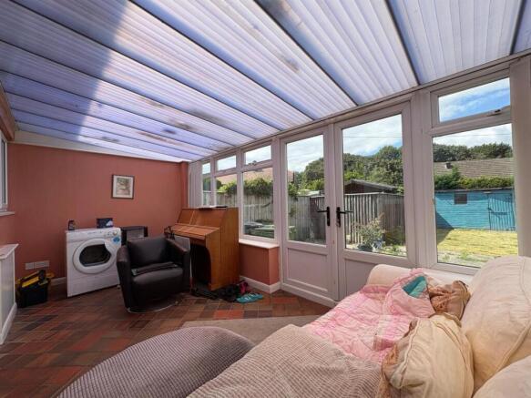 2 bed House for sale Image 10