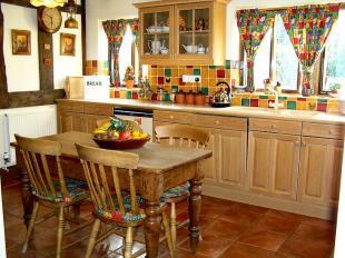 Kitchen/Breakfast