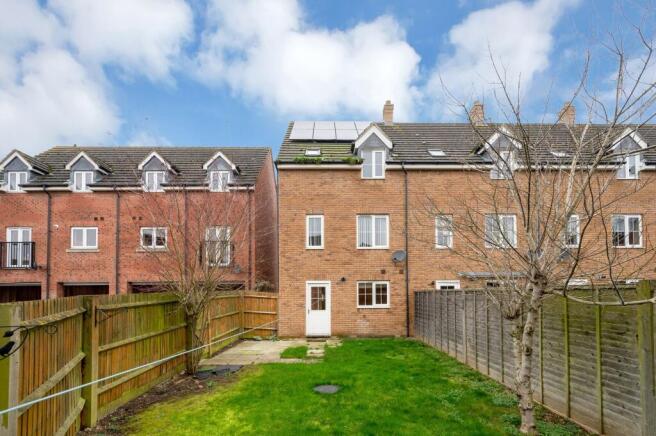 The Gables, Bourne, PE10 photo 2