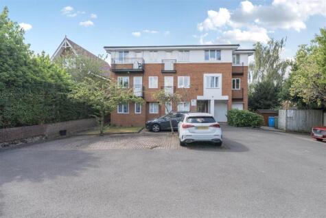 Cedars Road, Maidenhead, SL6