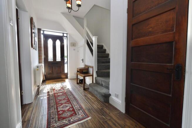 4 bed Detached for sale Image 7