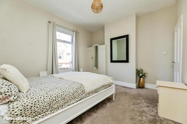 2 bed Terraced for sale Image 8
