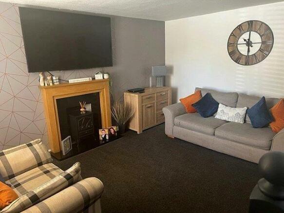 LOUNGE.jpg