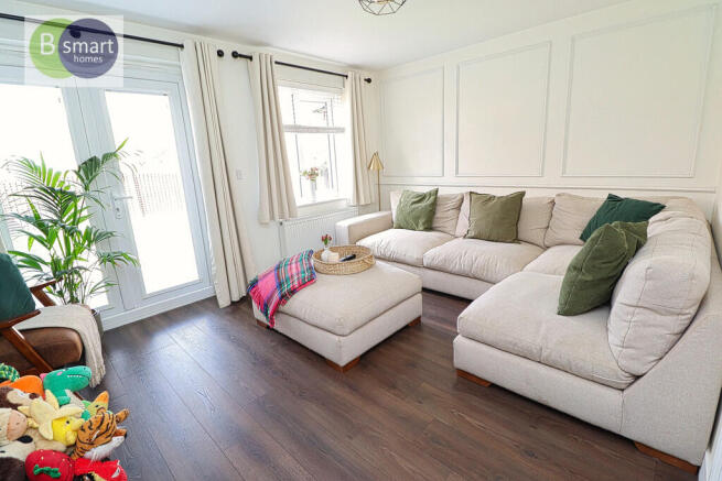 3 bed Semi-Detached for sale Image 5