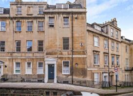 Flat 3 First Floor, 1, Brunswick Place, City Centre, Bath BA1 2RQ