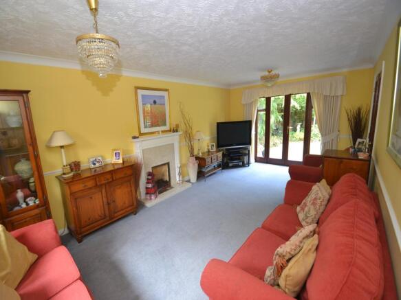 SITTING ROOM