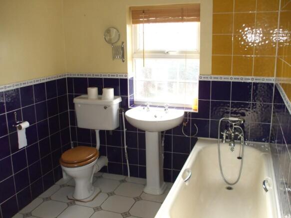 Photo 6